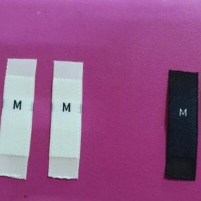 WOVEN SIZE LABEL